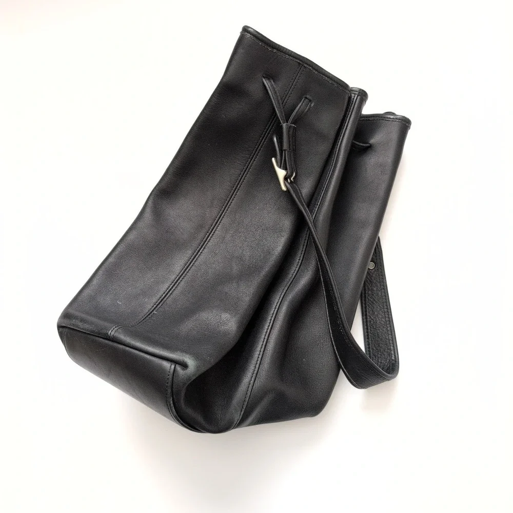 Vintage Coach Black Leather Drawstring‎ Bucket Bag Purse Legacy Sling Hobo 9166